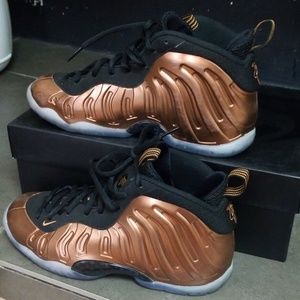 Nike lil foamposites one.. size 6Y